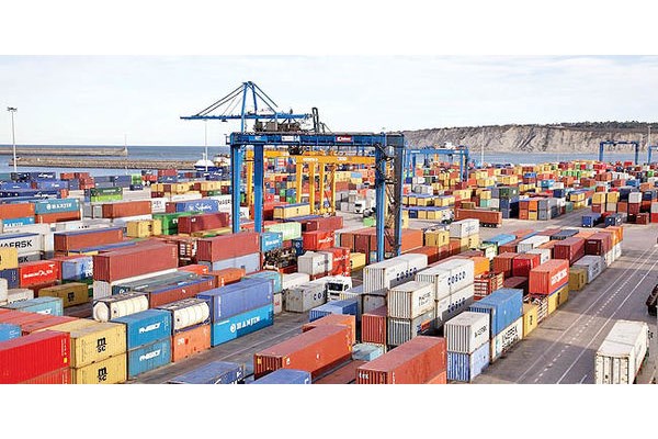 صادرات ۱۱۷ میلیون دلار کالا از استان قم در نیمه نخست امسال