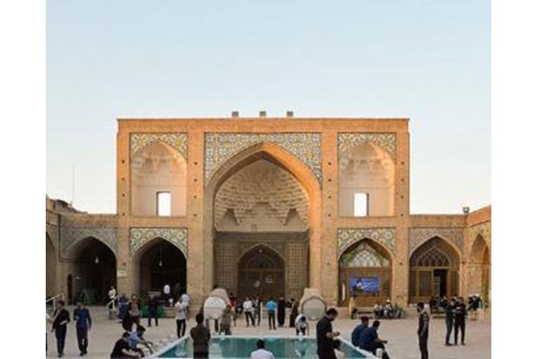 روح معماری اسلامی - ایرانی در قم موردتوجه قرار گیرد