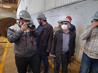 بازدید خبرنگاران قمی از کارخانه فولاد غرب آسیا